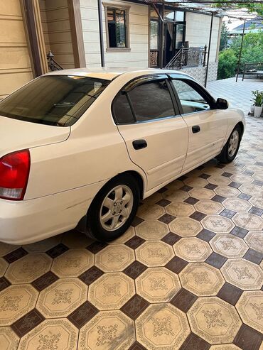 Hyundai: Hyundai Avante: 2002 г., 1.5 л, Механика, Бензин, Седан