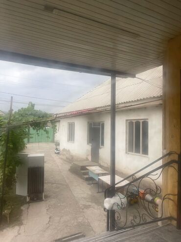 ниж аларча дом: 50 м², 2 комнаты, Парковка, Подвал, погреб, Забор, огорожен