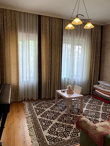 Долгосрочная аренда домов: 300 м², 6 комнат — 5