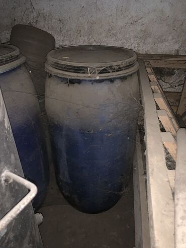 бочки металл: Бочка 180 л, Өзү алып кетүү