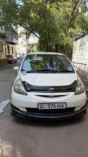 Honda Fit: 2002 г., Бензин, Хэтчбэк