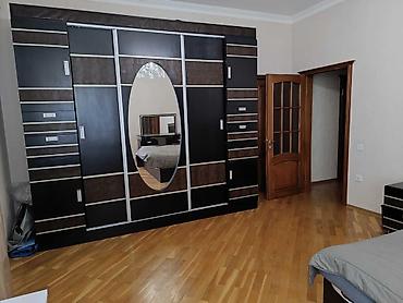 yeni ramanida ev: İcarəyə verilir 3 otaqlı yeni tikili 140 m², Nəsimi r. Kateqoriya — 8