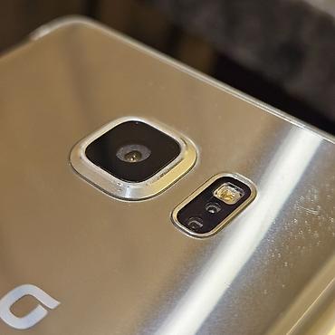 Samsung: 📱 Samsung Galaxy Note 5 64GB (Корея) 🔹 Память: 4/64 ГБ 🖥️ Экран: Quad — 10