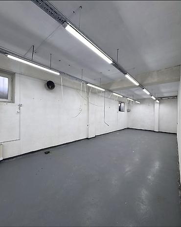 яркие: Коммерческое помещение, р-н Кызыл Аскер - Площадь: 430 м² - Этаж — 5
