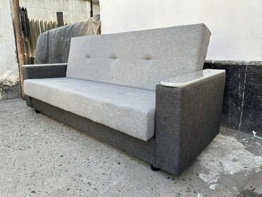 Прямые диваны: Прямой диван, Новый, Трехместный — 23