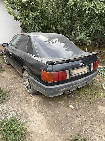 Audi: Audi 80: 1991 г., Седан — 5