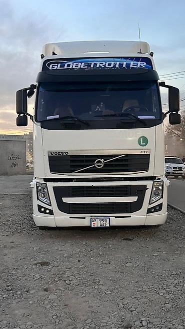 вольво токмака: Тягач, Volvo, 2013 г., Тентованный — 4