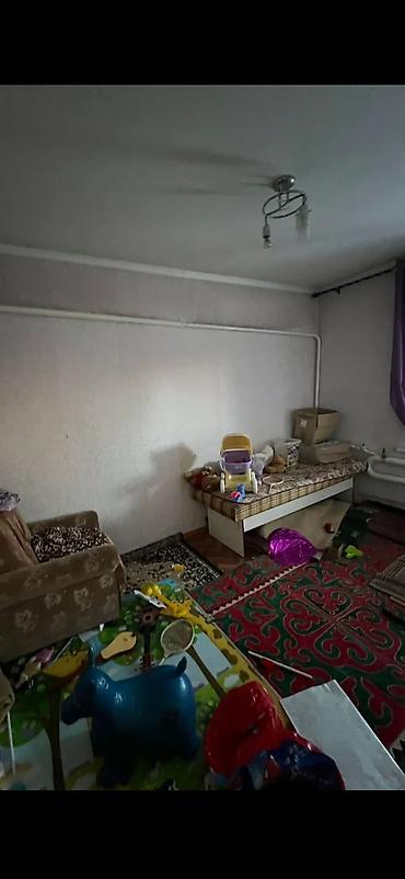 Үйлөр: 62 м², 3 бөлмө, Чогуу жашоосу жок — 2