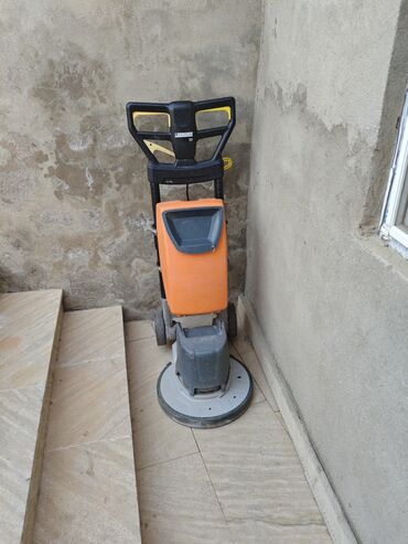 Toxumlar: Karcher, İtaliya, Nağd ödəniş, İşlənmiş