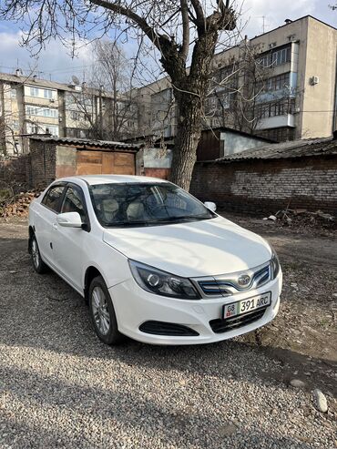 byd e5 2019 характеристики: BYD : 2019 г., 0.1 л, Автомат, Электромобиль, Седан