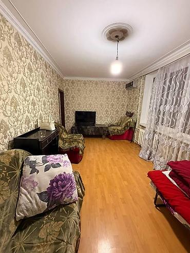 İcarəyə verilir 2 otaqlı köhnə tikili 60 m², Həzi Aslanov m. 600