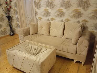 Uşaq masaları: Divan
