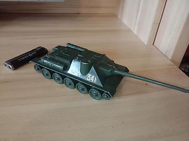 Игрушки: Набор игрушечных транспортных средств Состав: - Большой автовоз с — 20