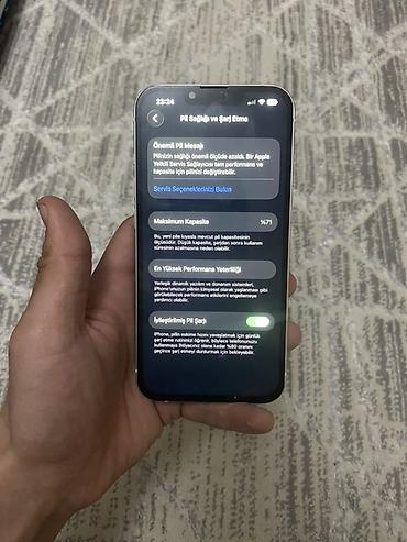 Apple iPhone: IPhone 13, Ağ, Qırıq — 9