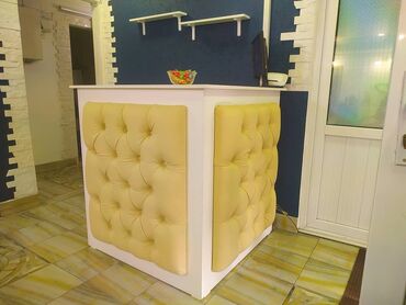 Стойки ресепшн: Столы ресепшен Администраторский стол Кассовый стол Занимаемся — 49