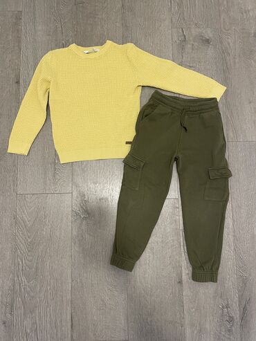 cipele vranje: H&M, Set: Sweater, Jeans, 122-128