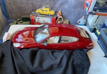 Avtomobil modelləri: Porsche, 2010 il, 1:18, Dəmir, Ödənişli çatdırılma — 6