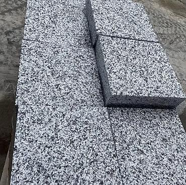 Лестницы из гранита, мрамора: Лестница из гранита, мрамора Для дома, Форма лестницы: Прямая — 5