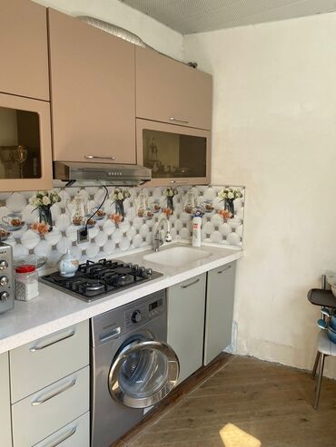 dolab metbex: Təknəfərlik çarpayı, Dolab