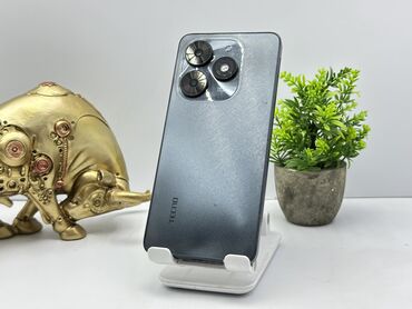 Мобильные телефоны и аксессуары: Tecno Spark Go 2024, Б/у, 64 ГБ, цвет - Серый, 2 SIM
