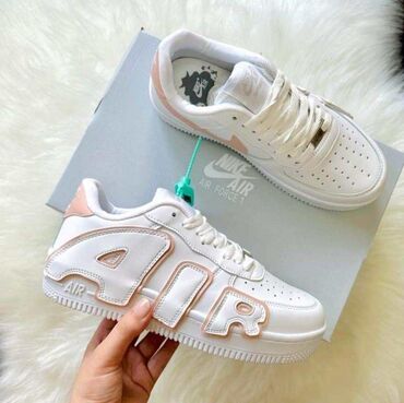Women's Sneakers and athletic shoes: 38 — 10