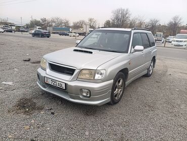 купить шипованную резину: Subaru Forester: 2001 г., 2 л, Автомат, Бензин, Универсал