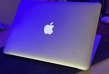 2.el macbook: İşlənmiş Apple MacBook, 13.3 ", Intel Core i5, 128 GB, Ünvandan götürmə — 2