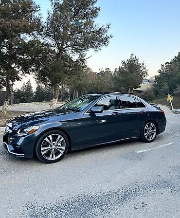 bmw e 38: Mercedes-Benz C-Class: 2.4 l | 2016 il Sedan — 3