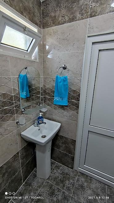 Günlük kirayə evlər: 100 kv. m, 4 otaqlı — 13