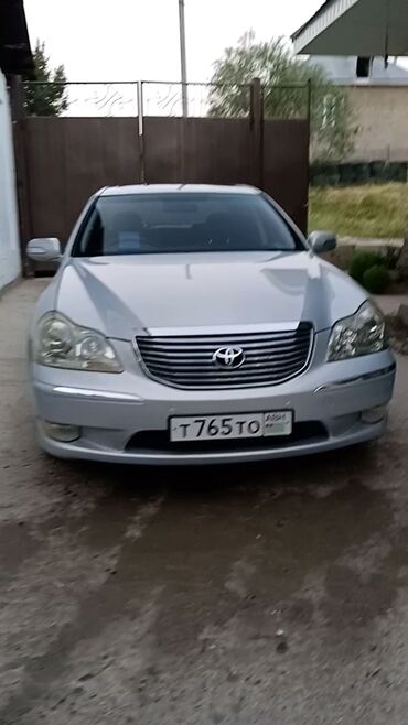 Toyota: Toyota Crown: 2004 г., 4.3 л, Автомат, Бензин, Седан