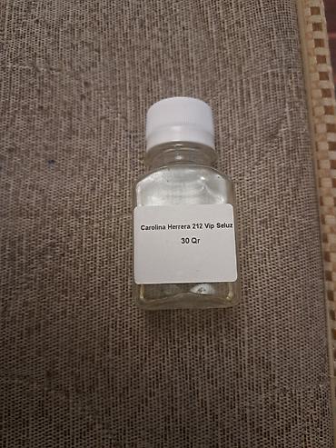 qram etirler: Carolina Herrera 212 VIP Selüz – 30 qr • Növ: Ətir esansı/konsentrat — 1