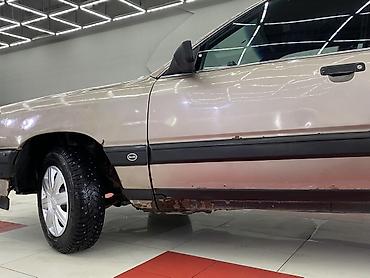 Audi: Audi 100: 1988 г., 1.8 л, Механика, Бензин, Седан — 7