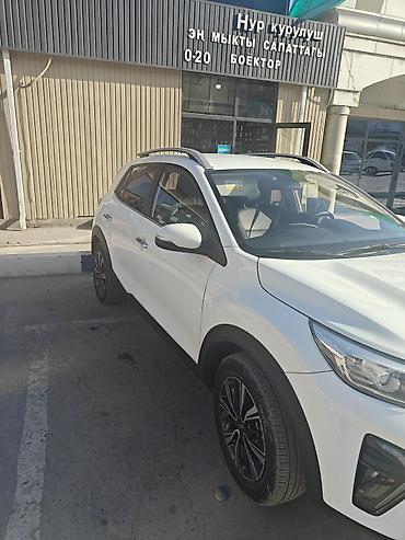 сайт авто в киргизии: Kia Stonic: 2020 г., 1.4 л, Автомат, Газ, Кроссовер — 5