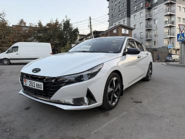 spark 2018: Hyundai Elantra: 2021 г., 1.5 л, Автомат, Бензин, Седан — 1