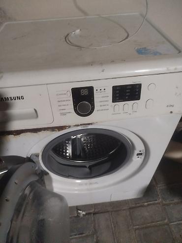 Tecılı satılır Salam təcili satılır razlmaq olar vacapa yazın