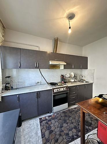 Продажа коттеджей и домов: 📍В Сокулуке продаётся дом на участке 12 соток. Площадь дома состовляет — 8