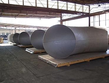 Обводы для соединения труб: Предлагаются металлические отводы для труб с диаметром от73 до 1420.и — 7