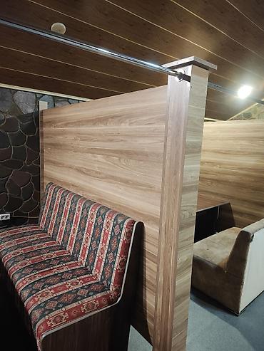 ucuz bal: Kafe/restoran üçün kabin mebeli dəsti 4 ədəd taxta arakəsmələr — 4
