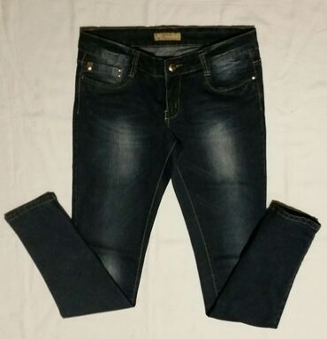 tn nike 38: M (EU 38), L (EU 40), Normalan struk, Drugi kroj pantalona