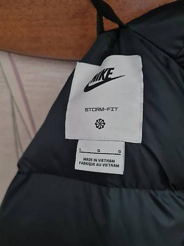Курткалар: Эркектердин курткасы, L, Nike, Колдонулган, түсү - Кара — 2