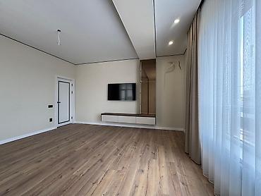 2023: 2 комнаты, 67 м², Пишпек Элитка, 2 этаж, Дизайнерский ремонт — 8