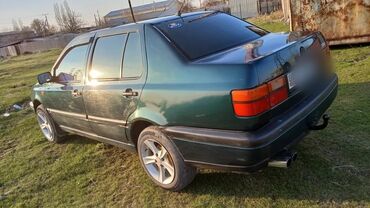мицубиси спец стар: Volkswagen Vento: 1995 г., 1.8 л, Механика, Бензин, Седан