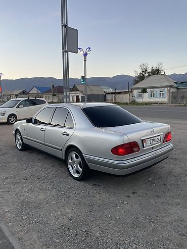 Mercedes-Benz E-Class: 1997 г., 2.3 л, Автомат, Бензин, Седан — 3