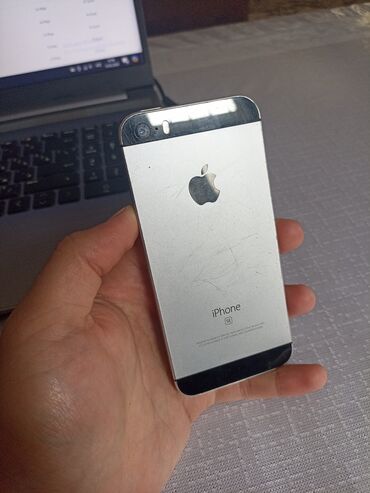 чехол iphone se: IPhone SE, 32 ГБ, Серебристый, Отпечаток пальца