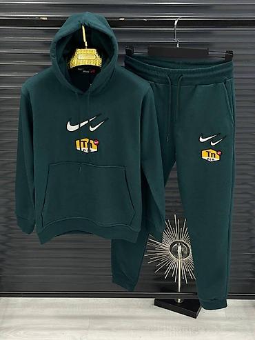 odela smederevo: Muške trenerke S,M,L,XL,XXL veličine za samo 4600 din
pb — 3