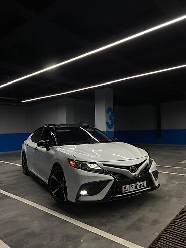 Toyota Camry: 2019 г., 2.5 л, Автомат, Бензин, Седан