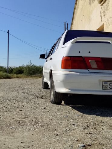 VAZ (LADA): VAZ (LADA) 2115 Samara: 1.6 l | 2011 il 2555 km Sedan — 5