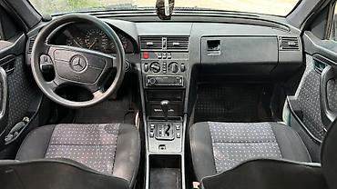 машина bwm: Mercedes-Benz C-Class: 1994 г., 1.8 л, Автомат, Бензин, Седан — 3