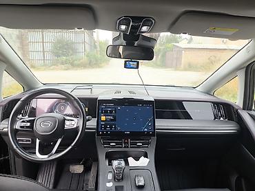 gac trumpchi s7: GAC Trumpchi M8 — стильный чёрный минивэн бизнес‑класса. Основные — 5