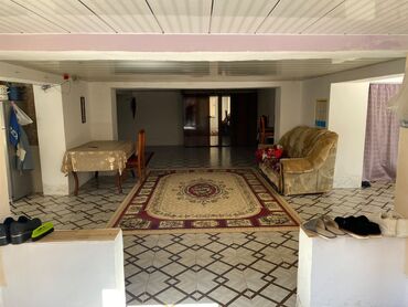 Həyət evləri və villaların satışı: 4 otaqlı, 102 kv. m, Kredit yoxdur, Orta təmir — 3